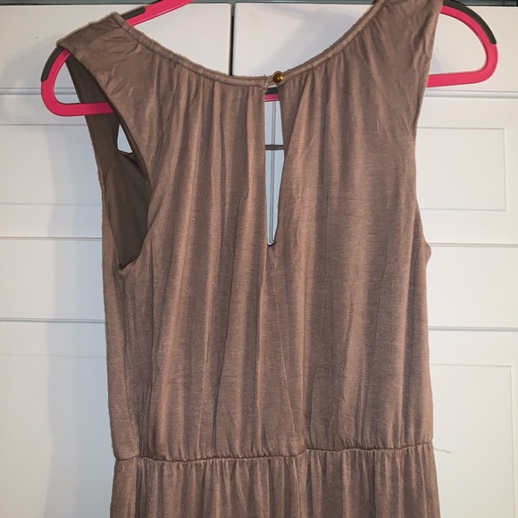 Comfy Pretty Maxi dress - Picture 3 of 4